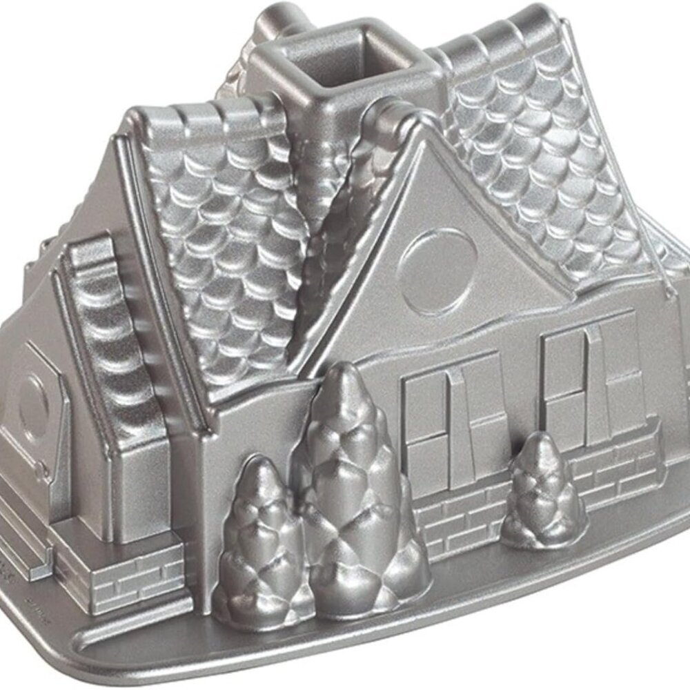 Gingerbread House Bundt Pan
